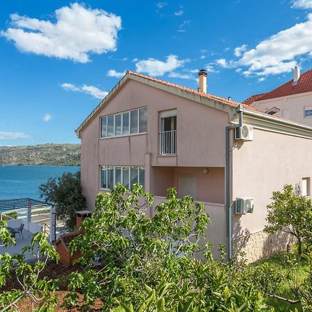 Apartments By The Sea Poljica, Trogir - 19316 Marina Exterior photo