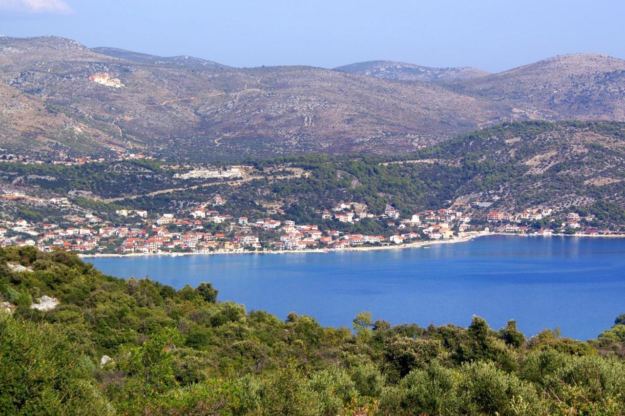 Apartments By The Sea Poljica, Trogir - 19316 Marina Exterior photo