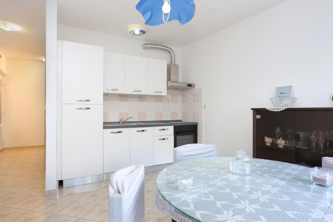 Apartments By The Sea Poljica, Trogir - 19316 Marina Exterior photo